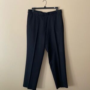 Perry Ellis America men’s dress pant.